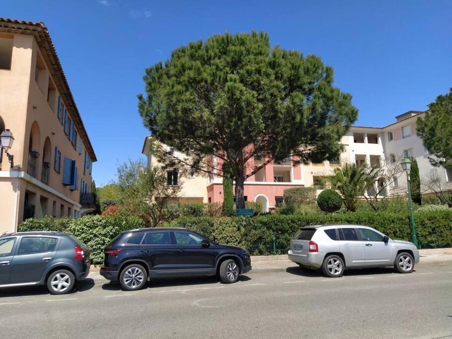 Aquarelles 50M2 Daire Cogolin Dış mekan fotoğraf